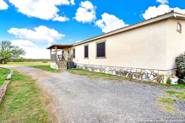 Image 35 of 46 For 498 Private Road 4222