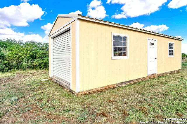 Image 37 of 46 For 498 Private Road 4222