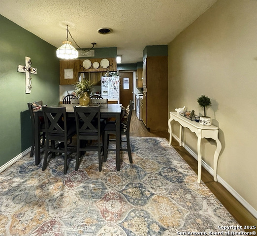 Image 5 of 15 For 1404 Inez  