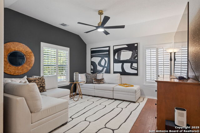 Image 24 of 27 For 10346 Elizabeth