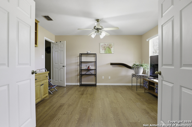 Image 12 of 33 For 8315 Ozark