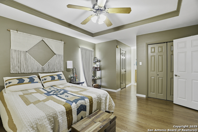 Image 15 of 33 For 8315 Ozark