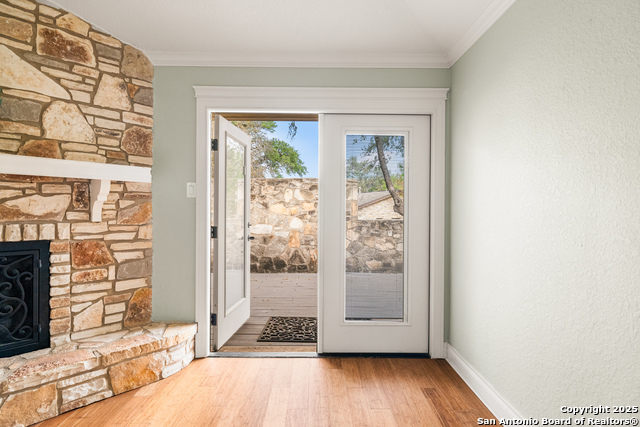 Image 25 of 59 For 90 Mossy Cup