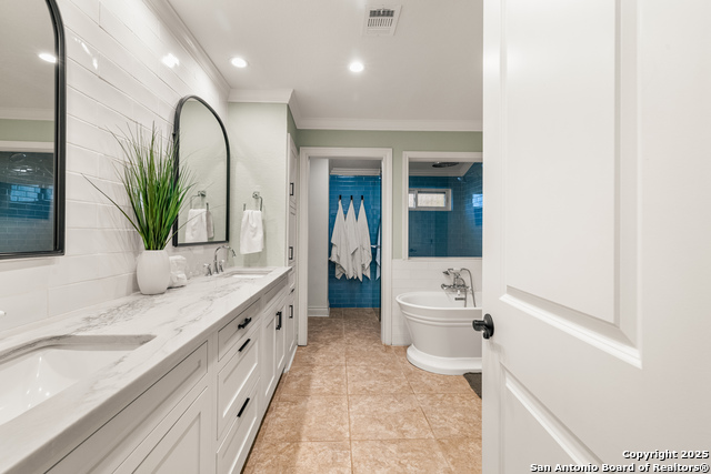 Image 27 of 59 For 90 Mossy Cup