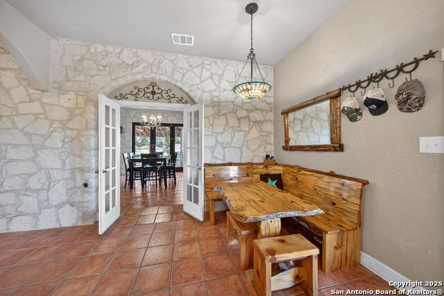 Image 16 of 50 For 615 Fairview