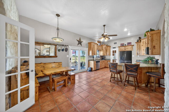 Image 17 of 50 For 615 Fairview