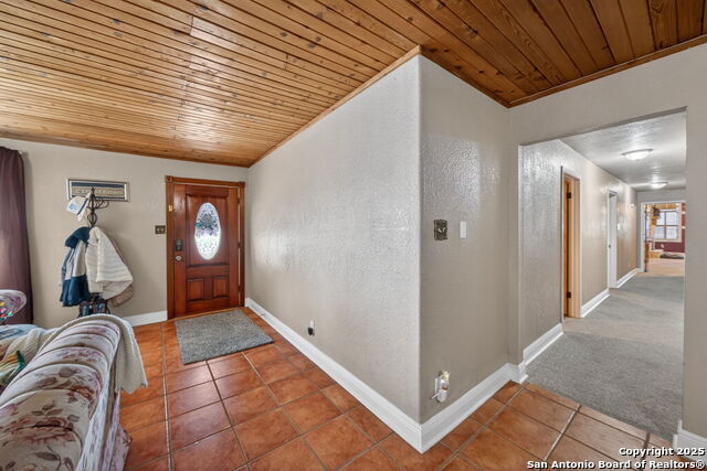 Image 7 of 50 For 615 Fairview