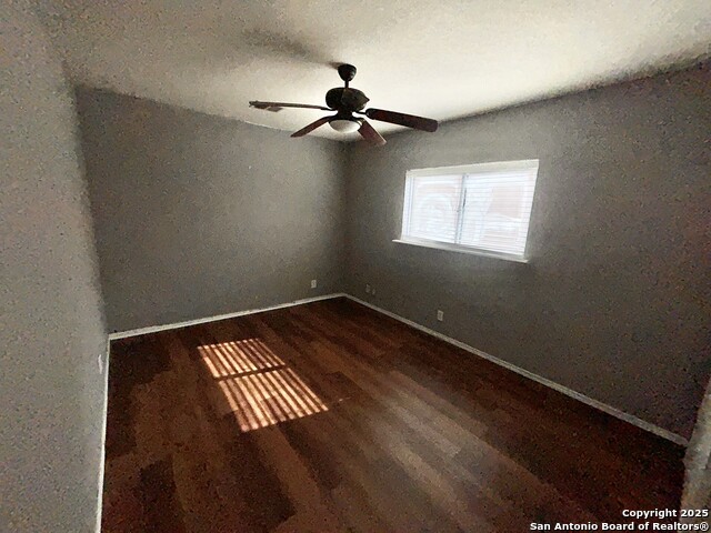 Image 7 of 13 For 219 Mallow Grv