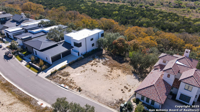 Image 13 of 41 For 24623 Cliff Line