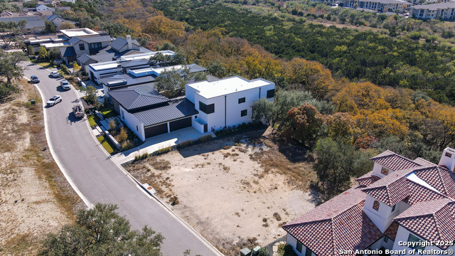 Image 14 of 41 For 24623 Cliff Line