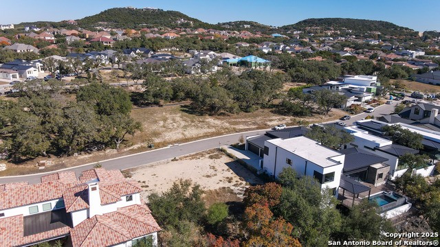 Image 20 of 41 For 24623 Cliff Line