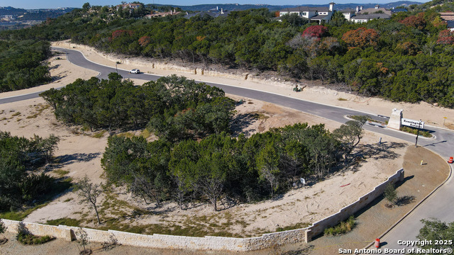 Image 16 of 43 For 21350 Treetop Terrace