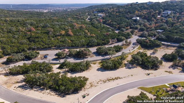 Image 12 of 27 For 5603 Silver Canoe