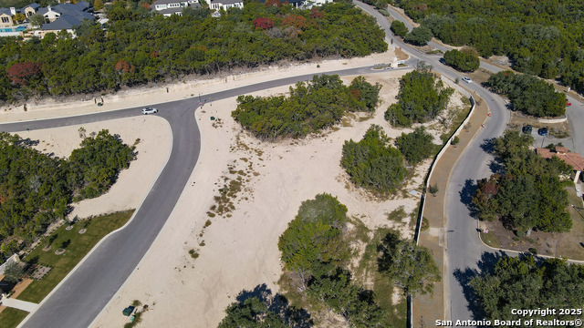 Image 16 of 27 For 5603 Silver Canoe