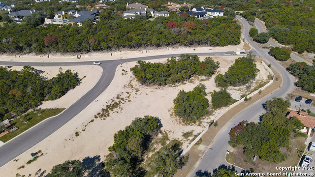 Image 17 of 27 For 5603 Silver Canoe