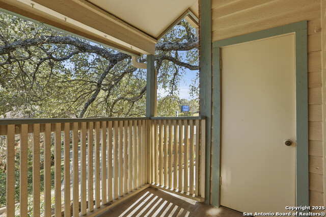 Image 23 of 25 For 4839 Brandeis  121