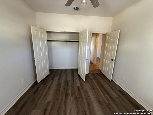 Image 28 of 39 For 10226 Homburg Ranch N