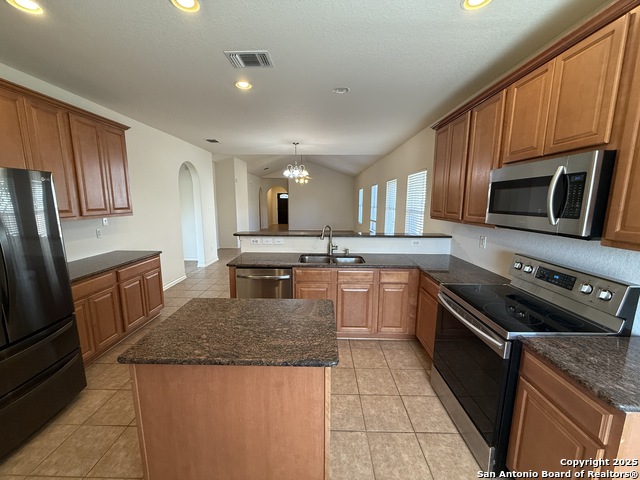 Image 6 of 39 For 10226 Homburg Ranch N