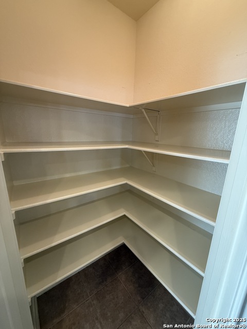 Image 9 of 39 For 10226 Homburg Ranch N