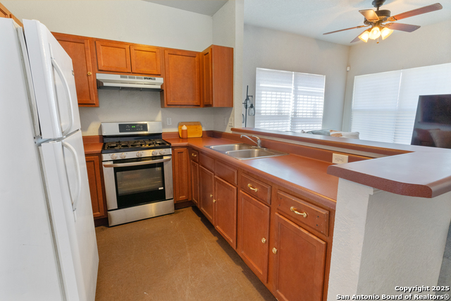 Image 5 of 10 For 602 Chihuahua St