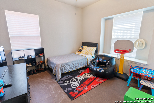 Image 9 of 10 For 602 Chihuahua St