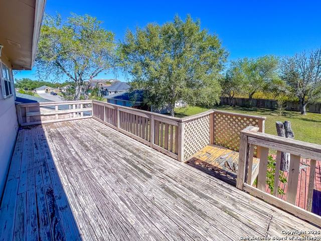 Image 27 of 51 For 1800 Jones