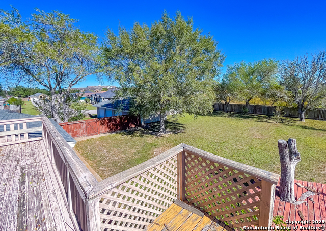 Image 33 of 51 For 1800 Jones