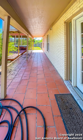 Image 43 of 51 For 1800 Jones