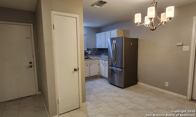 Image 12 of 23 For 3401 Cliffside