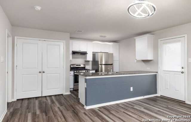 Image 7 of 18 For 5910 Lady Lane