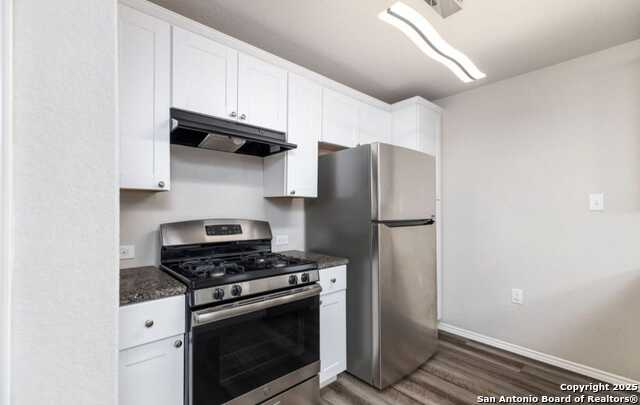 Image 9 of 18 For 5910 Lady Lane