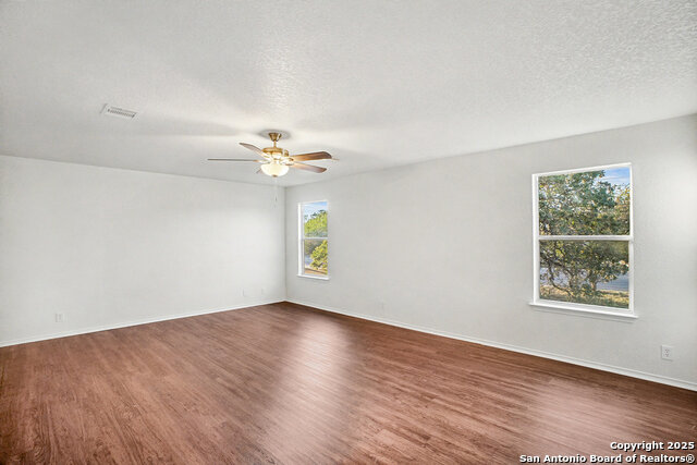 Image 10 of 27 For 14707 Boltmore