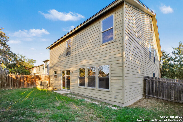 Image 17 of 27 For 14707 Boltmore