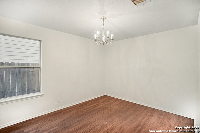 Image 21 of 27 For 14707 Boltmore