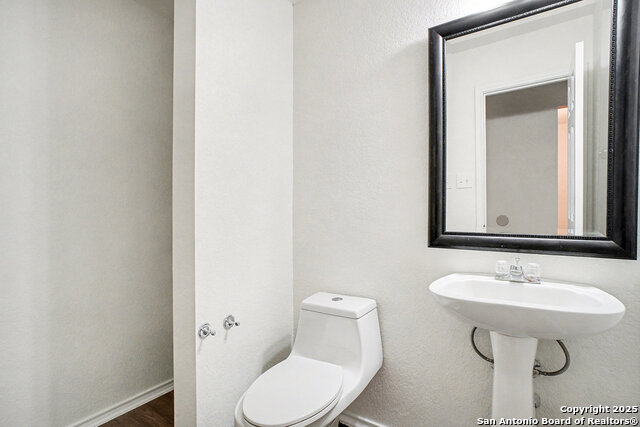 Image 27 of 27 For 14707 Boltmore