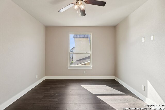 Image 22 of 40 For 1704 Gruene Vineyard