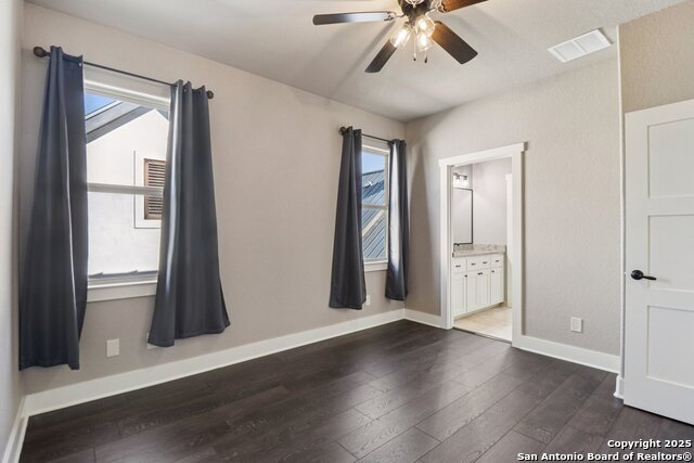 Image 27 of 40 For 1704 Gruene Vineyard