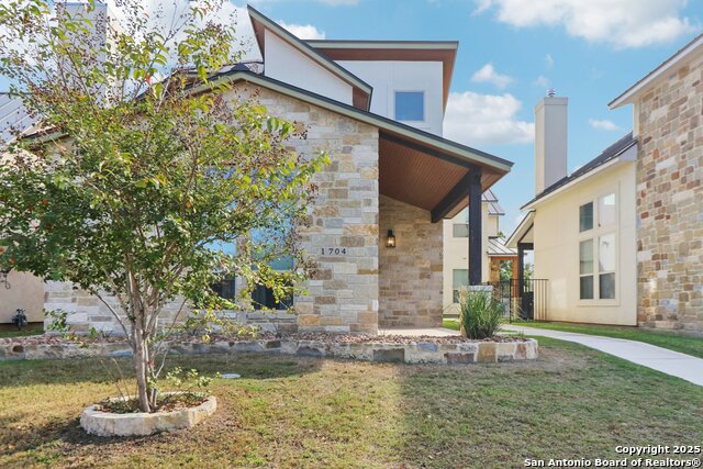 Image 39 of 40 For 1704 Gruene Vineyard