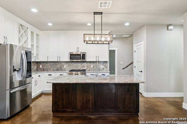 Image 6 of 40 For 1704 Gruene Vineyard