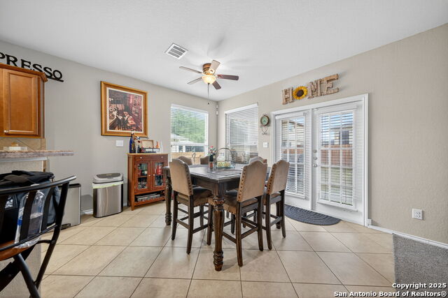 Listing photo id 14 for 757 Clearbrook Ave