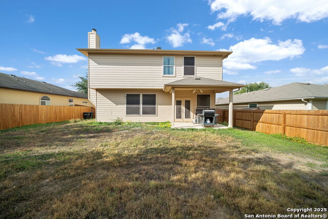 Listing photo id 29 for 757 Clearbrook Ave