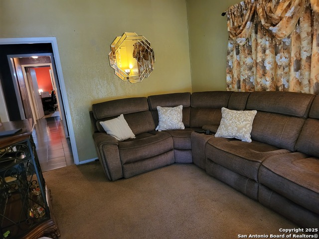 Image 19 of 42 For 3023 Travis W