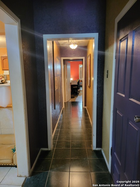 Image 31 of 42 For 3023 Travis W