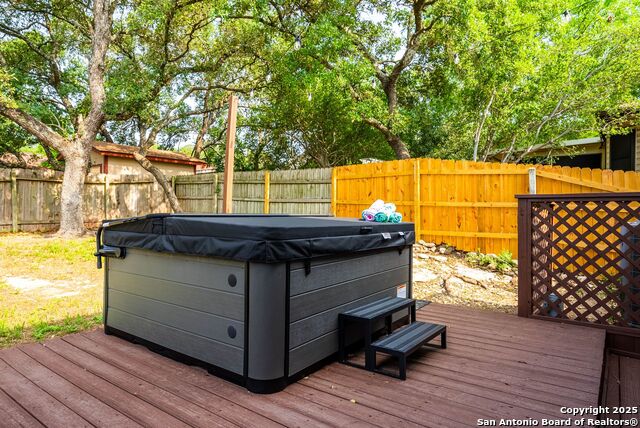 Image 118 of 162 For 8410 Oak Fence