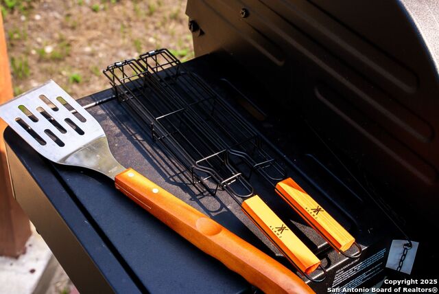 Image 131 of 162 For 8410 Oak Fence