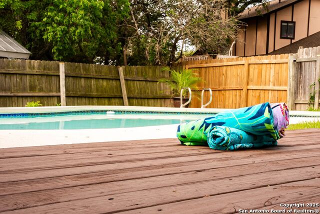 Image 152 of 162 For 8410 Oak Fence