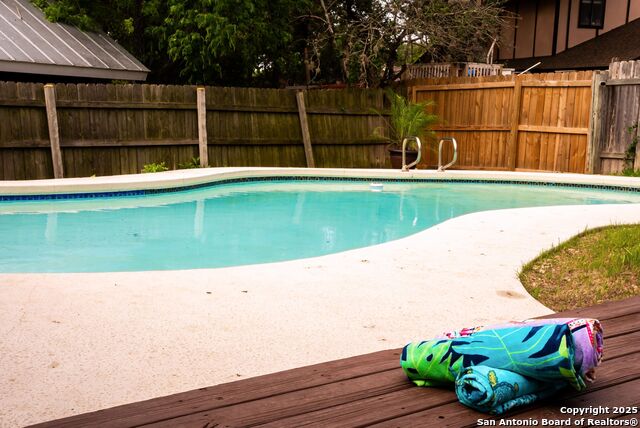 Image 153 of 162 For 8410 Oak Fence