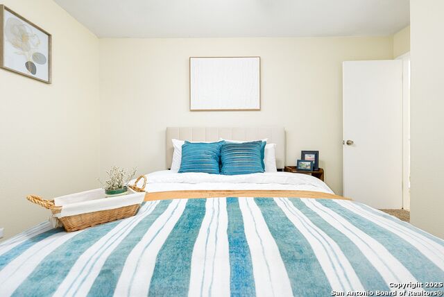 Image 29 of 162 For 8410 Oak Fence