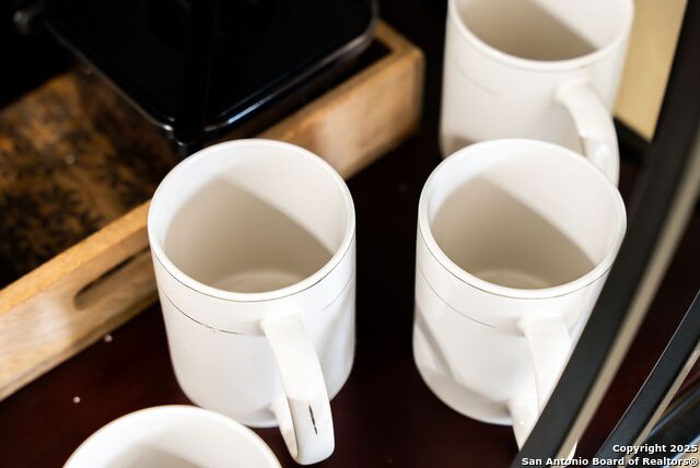 Image 55 of 162 For 8410 Oak Fence