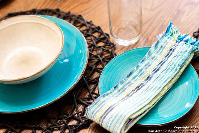 Image 56 of 162 For 8410 Oak Fence